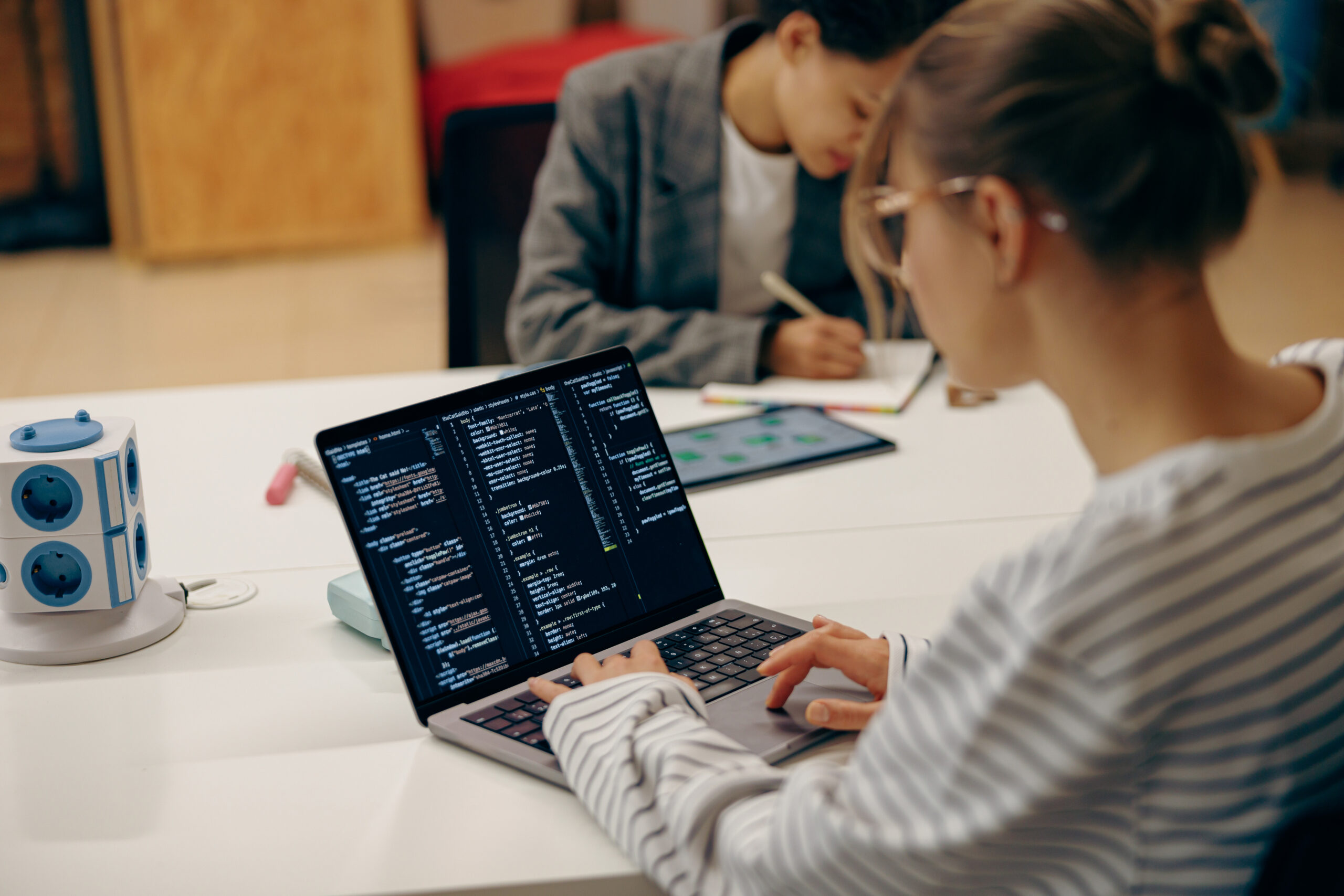 AI Web Assistants for Schools and Universities